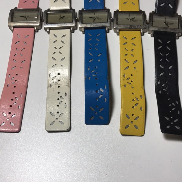 Lot of 5 Watches - Picture 2 of 4